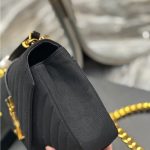 COLLEGE MEDIUM CHAIN BAG IN QUILTED SUEDE - Image 4