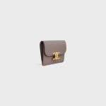 CARD HOLDER WITH FLAP TRIOMPHE IN SHINY CALFSKIN PEBBLE - Image 2