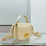 Medium 30 Montaigne Avenue Top Handle Bag - Image 3