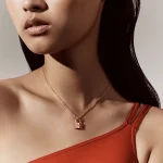 Kelly Cadenas pendant - Image 3