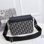 KID’S MESSENGER BAG - Image 4