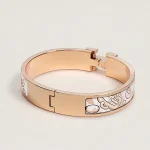 Clic H Candy Book Stamp Bracelet - Image 3