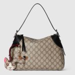 GG Emblem Medium Shoulder Bag - Image 4