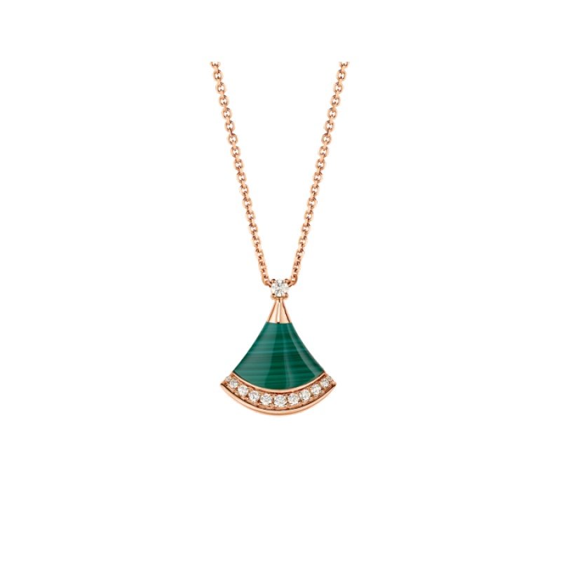 66845df70af1f7d55b5f75d1597ecc2d5f1a713e DIVAS’ DREAM Necklace - Image 1