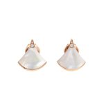 DIVAS’ DREAM earrings