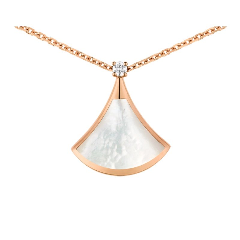 8670489801968691a63dfa9e71ffb829822542b3 DIVAS’ DREAM Necklace - Image 1