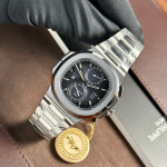 Patek Philippe Nautilus 5990/1A-011 Flyback Chronograph Travel Time – VIP Version - Image 2
