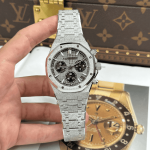 Audemars Piguet Royal Oak Frosted Gold Selfwinding Chronograph 26239BC.GG.1224BC.02 – VIP Version - Image 2