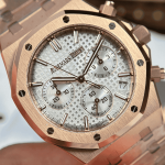 Audemars Piguet Royal Oak Selfwinding Chronograph 26240OR.OO.1320OR.03 – VIP Version - Image 5