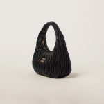 Large wander matelassé nappa leather hobo bag - Image 3