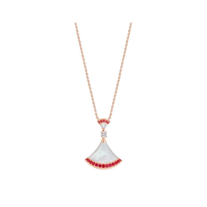 c5039fbce247db96e5bef376b21c223224cf156b DIVAS’ DREAM Necklace - Image 1