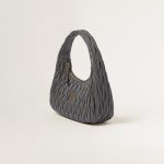 Large wander matelassé nappa leather hobo bag - Image 3