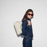 GG Emblem Medium Shoulder Bag - Image 3