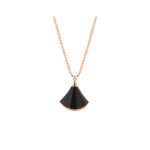 DIVAS’ DREAM Necklace