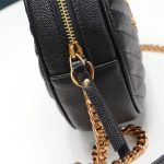 VINYLE ROUND CAMERA BAG IN CHEVRON-QUILTED GRAIN DE POUDRE EMBOSSED LEATHER - Image 5