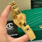 Rolex GMT-Master II M126718GRNR-0001 40mm Black Dial Yellow Gold – VIP Version - Image 8