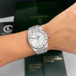 Audemars Piguet Royal Oak Frosted Gold 41mm Silver Dial Steel – VIP Version - Image 5