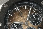 Audemars Piguet Offshore Selfwinding Chronograph 26420 42mm Smoke Dial – VIP Version - Image 3