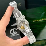Audemars Piguet Royal Oak 37mm 15450ST.OO White Dial Steel – VIP Version - Image 10