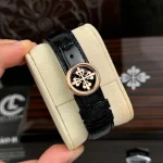 Patek Philippe Complications 5205R-011 40mm Green Dial Rose Gold – VIP Version - Image 7