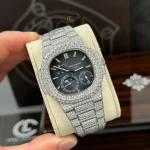 Patek Philippe Nautilus 5712/1A 40mm Blue Dial Full Moissanite Hongkong – Customize Diamod - Image 3