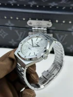 Audemars Piguet Royal Oak Date 15400ST.OO.1220ST.02 41mm – VIP Version - Image 6