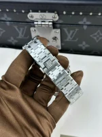 Audemars Piguet Royal Oak Selfwinding 15400ST.OO.1220ST.01.A 41mm – VIP Version - Image 11