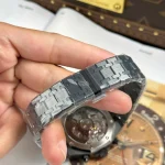 Audemars Piguet Royal Oak Selfwinding Chronograph “One Drop” 26240CE.OO.1225CE.98 41mm – VIP Version - Image 9