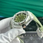 Audemars Piguet Royal Oak Offshore Diver 15720ST 42mm Green Dial – VIP Version - Image 5