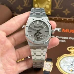Audemars Piguet Royal Oak Flying Tourbillon 26530TI.OO.1220TI.01 41mm – VIP Version - Image 2
